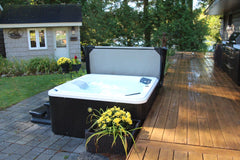 Canadian Spa Saskatoon 4-Person Portable Hot Tub - 12 Jets