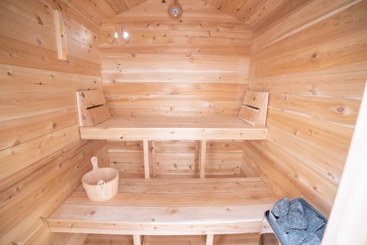 Dundalk 6x6 cedar cabin sauna for 3 people with two-tier benches and electric heating