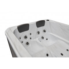 Luxury Spas Riley 3 Person Hot Tub