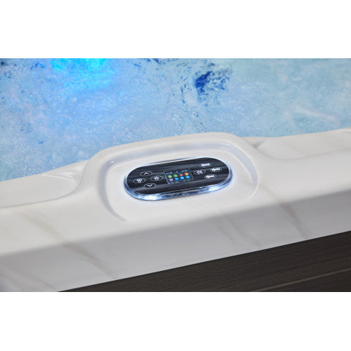 Luxury Spas Victoria 6 Person Hot Tub